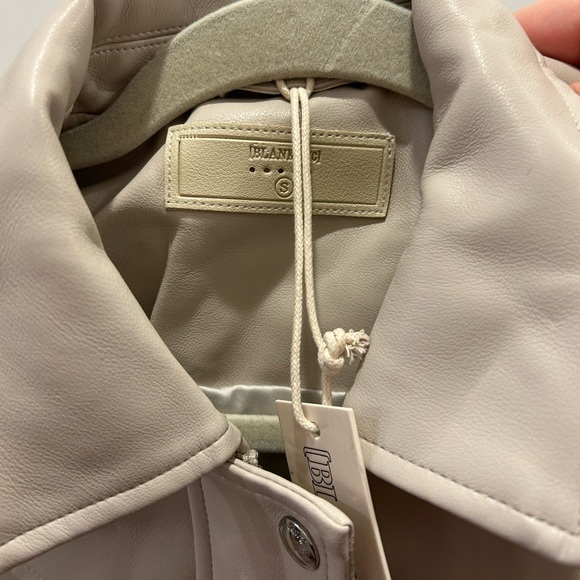 [BLANKNYC] Womens Luxury Clothing Cropped Shirt Faux Leather Jacket - Picture 5 of 6